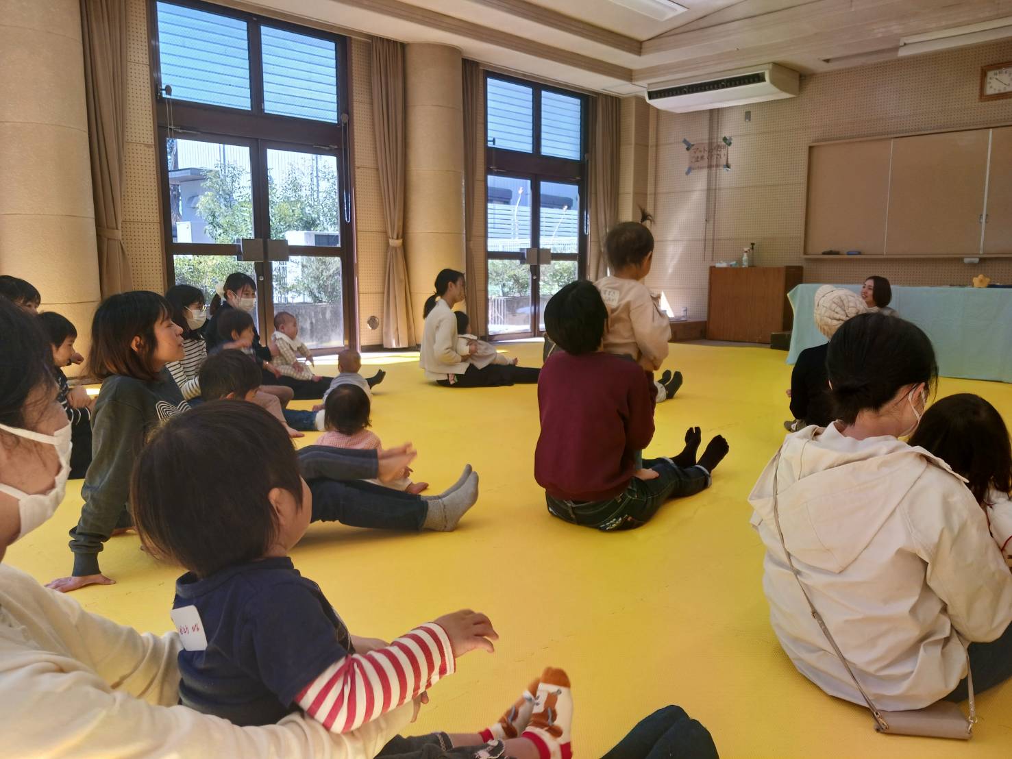 どんぐり広場